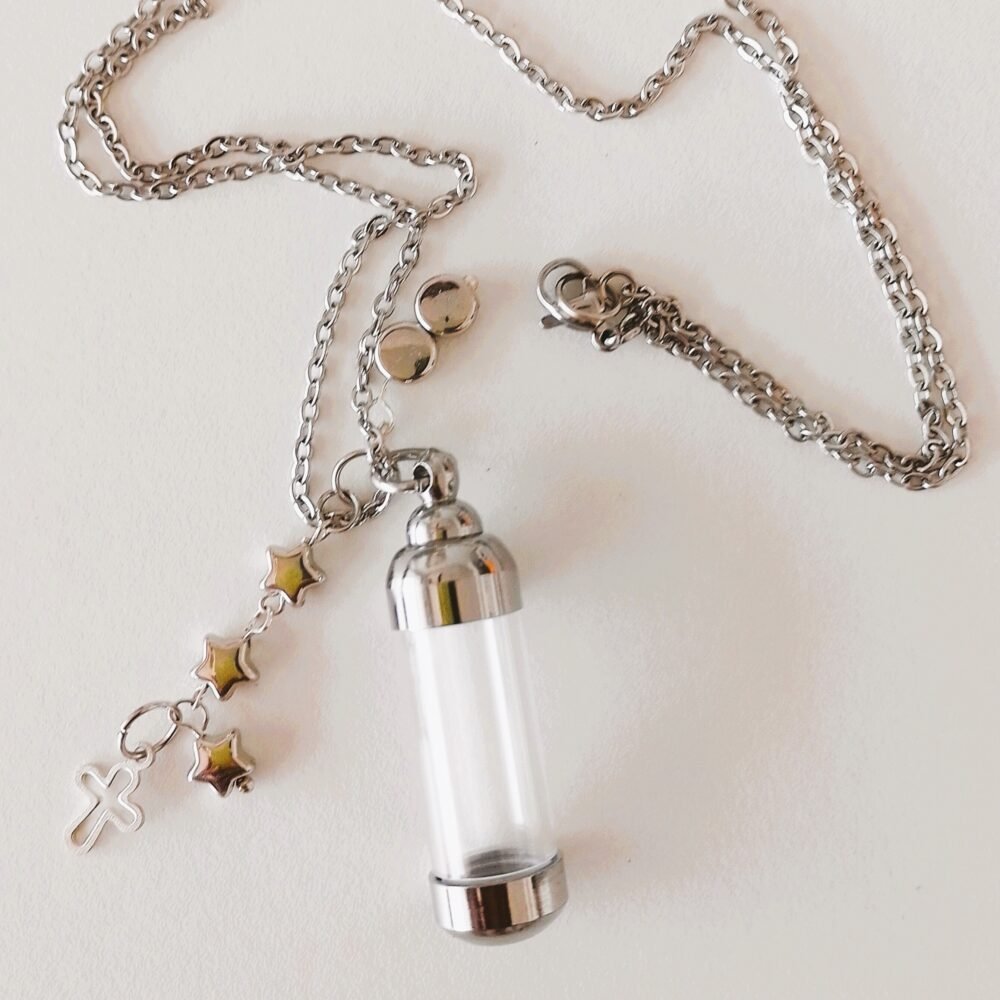 Urna Transparente Conmemorativa – Relicario para Cenizas de Mascotas (3cm) - Imagen 4